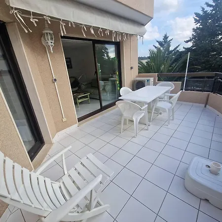 Superbe T3 Avec Terrasse A 100m De La - Fr-1-100-347 Διαμέρισμα